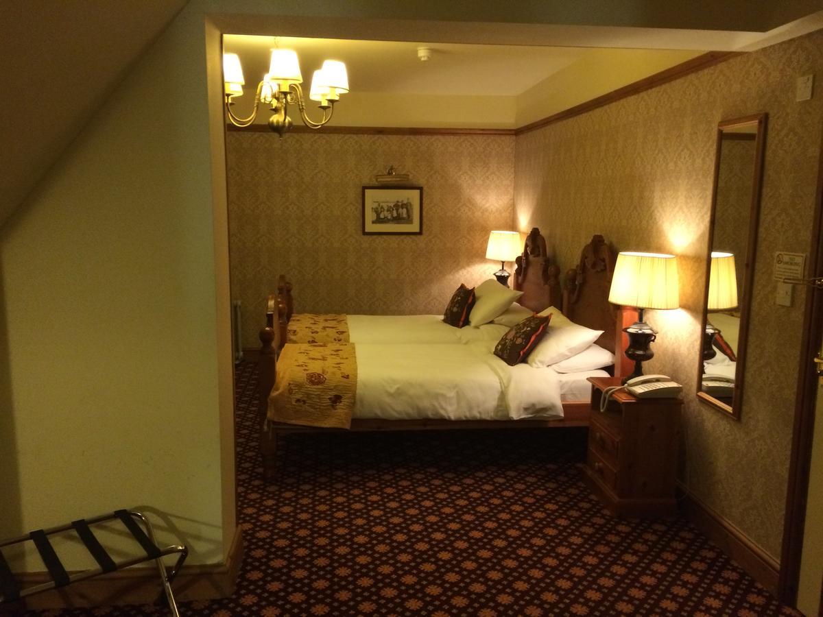 Bridport Arms Hotel Вест-Бей Екстер'єр фото