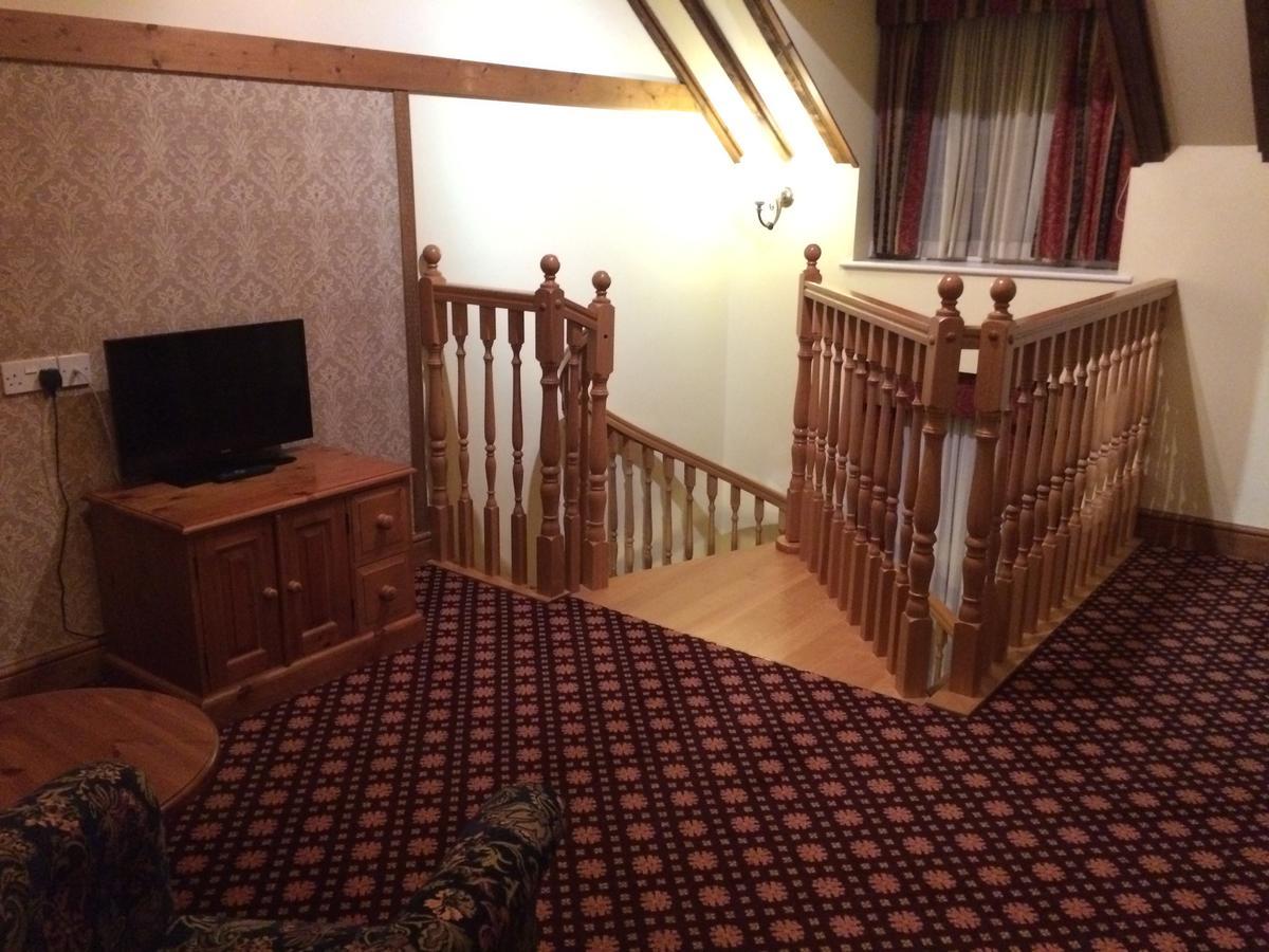 Bridport Arms Hotel Вест-Бей Екстер'єр фото